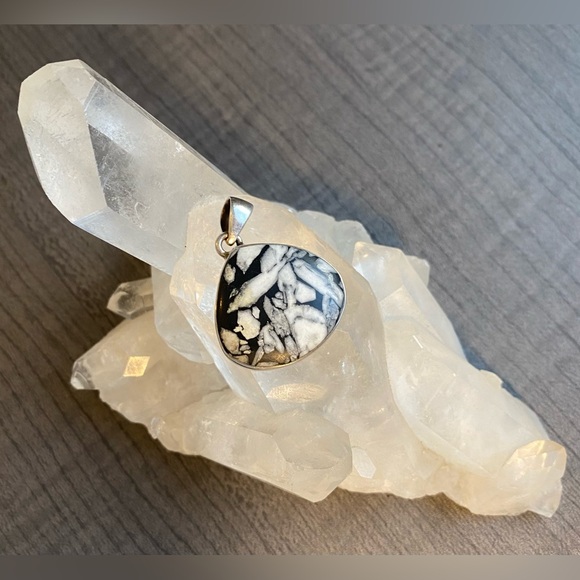 Genuine Rare Chrysanthemum Gemstone, 925 Sterling Silver Pendant - Picture 14 of 15